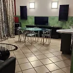 Apartment Airport